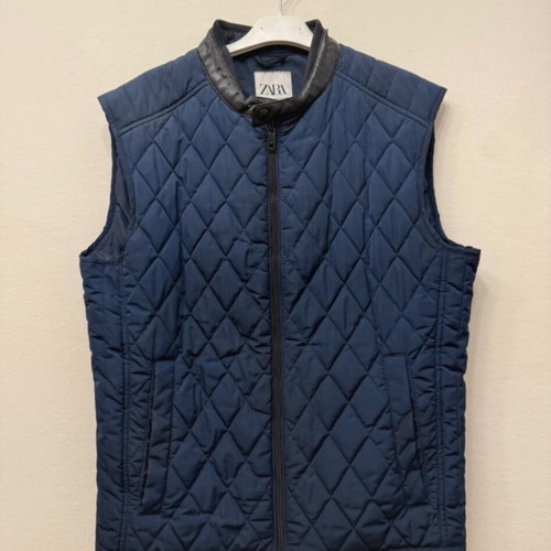 Zara men's sleeveless jacket used, size M, blue with wear