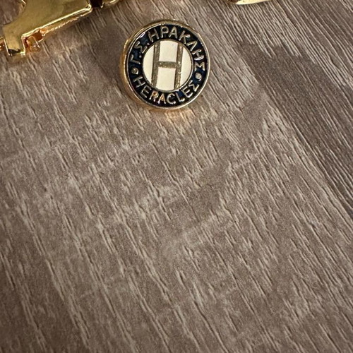 Iraklis Thessalonikis Keychain and Pin like new, collectible 1988