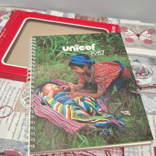 Vintage UNICEF 1987 calendar agenda like new