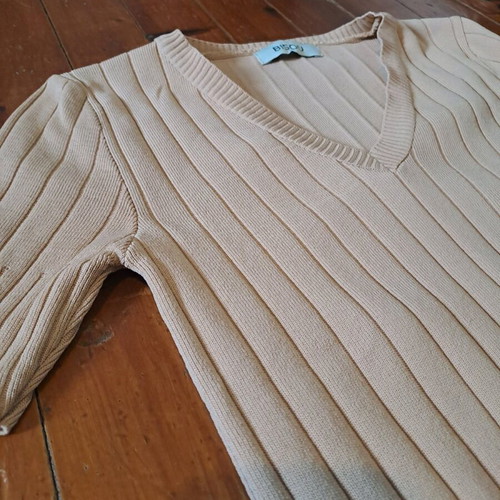 Short-sleeve knit blouses like new, size S, beige and green