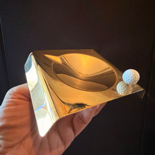 Vintage Golf Club Ashtray metal gold like new