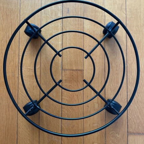 Plant pot bases with wheels like new, pack of 10, black