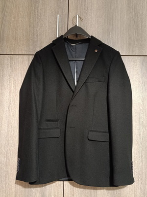 Monte Napoleone men's black jacket like new size 48