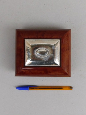 Music box wooden with silver front Japanese made Sankyo