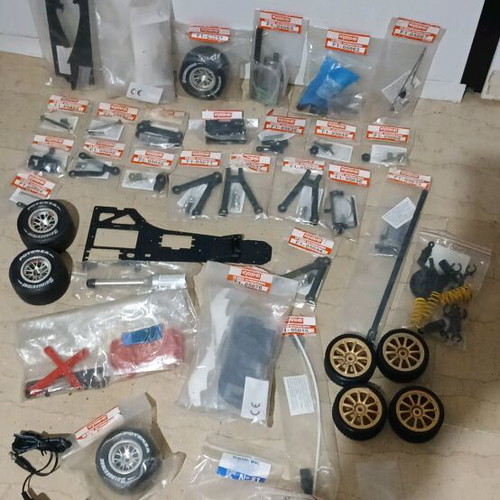 Ανταλλακτικά για βενζινοκίνητα σαν καινούργια, πακέτο όλα μαζί