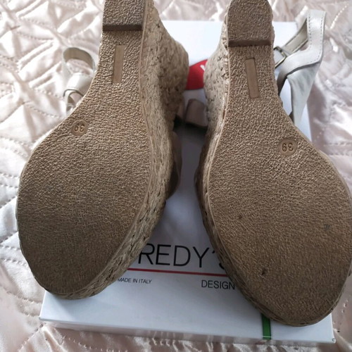 Women's platform sandals genuine leather, new, size 39, Italian