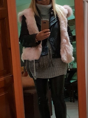 Γούνινο γυναικείο γιλέκο μεταχειρισμένο, ροζ με κουκούλα, μέγεθος L
