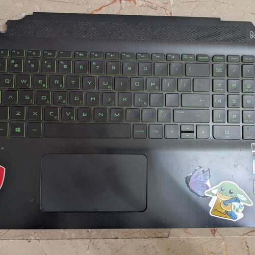 HP Pavilion 15-bc Greek Backlit Keyboard with Touchpad like new
