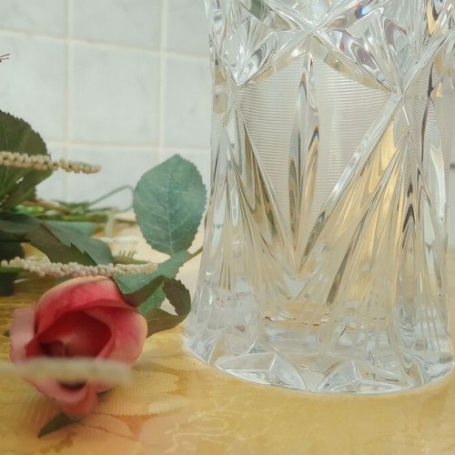 Crystal round vase new