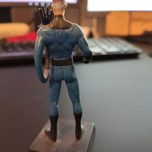 Mr Fantastic Eaglemoss Marvel Classic with magazine like new