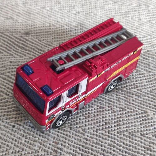 Matchbox Dennis Sabre fire truck toy car used