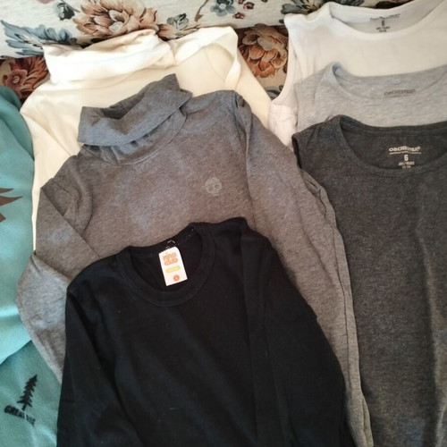 Boys' clothes like new, size 5-6