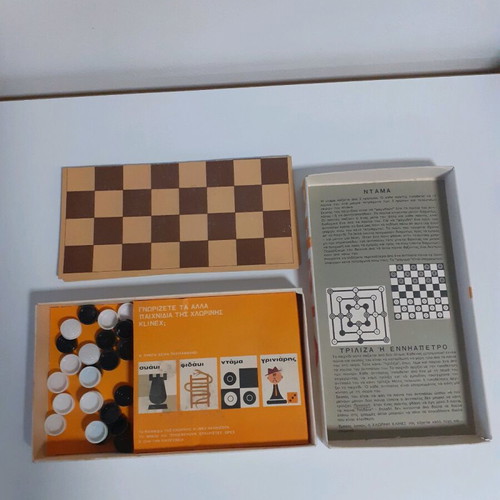 Checkers board game used (Klinex)