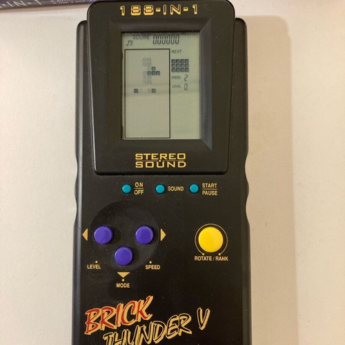 Brick Thunder V 188 in 1 portable video game new