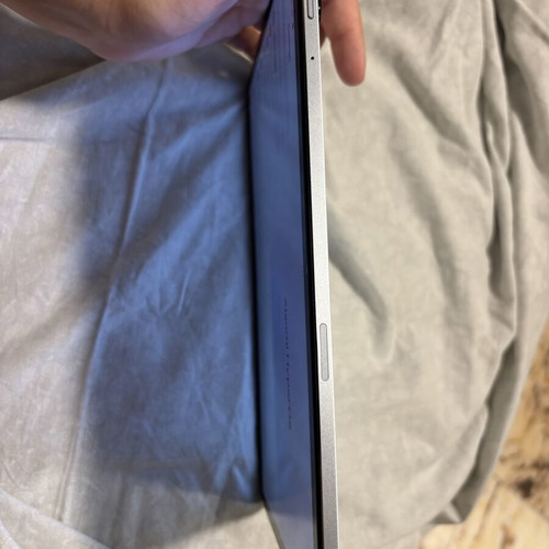 Xiaomi Pad 6 tablet like new with pen and accessories