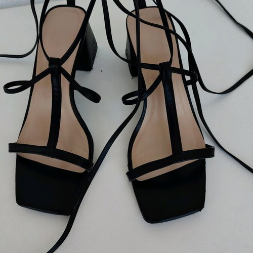 Heeled sandals used with laces 7cm heel, size 38, black