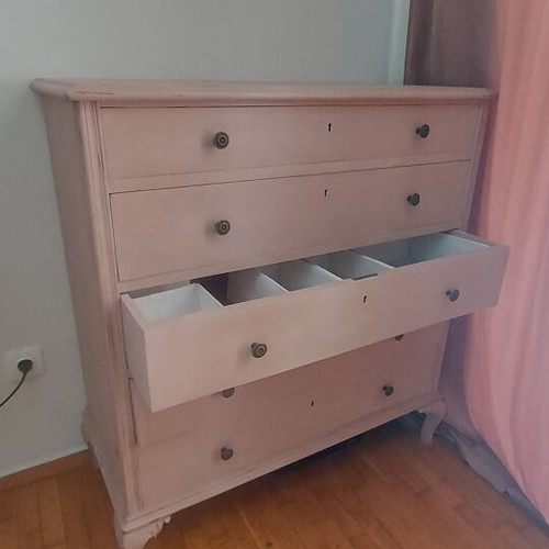 Louis XV vintage wooden dresser, refurbished, dusty pink