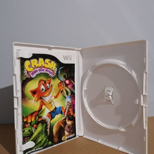 Crash Mind Over Mutant empty case with cover and manual for Nintendo Wii