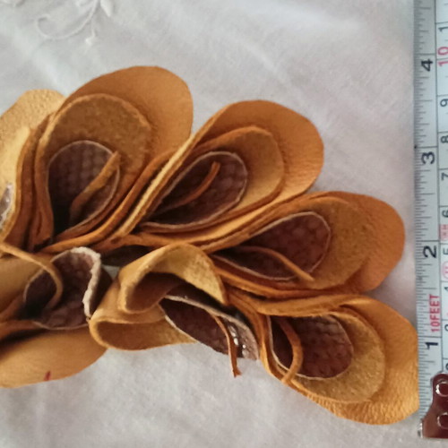 Leather brooch handmade, like new, ochre mustard color
