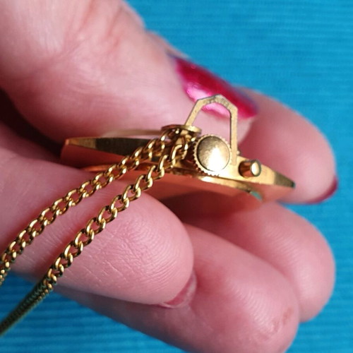 Vintage 80s Zaria wind-up watch used, gold color