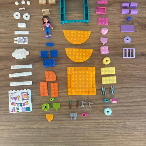 Lego Gabby's Dollhouse Crafting With Baby Box 10795 like new