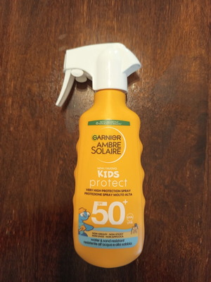 Ambre Solaire Kids Sunscreen with Extra Protection new