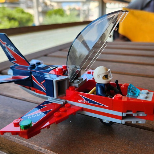 Lego City Airshow Jet 60177 like new