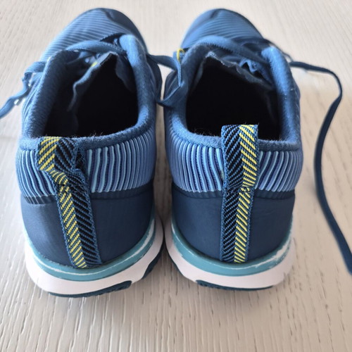 Nike Free running shoes, size 42, multicolor