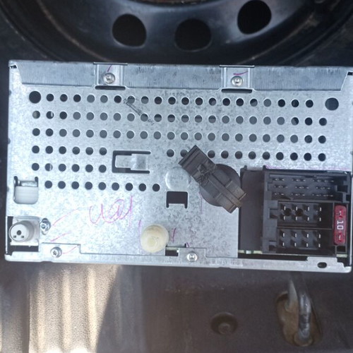 Fiat Bravo 2 car stereo used, excellent working condition
