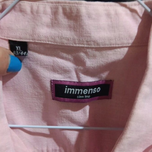 Shirt with Short Sleeves like new, size XL, pink and green