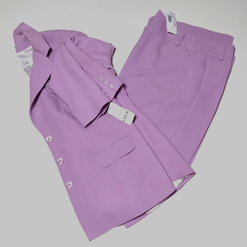 Lila suit size 42 new, classic cut with silk blouse