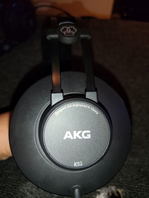 AKG K52 ενσύρματα ακουστικά over-ear