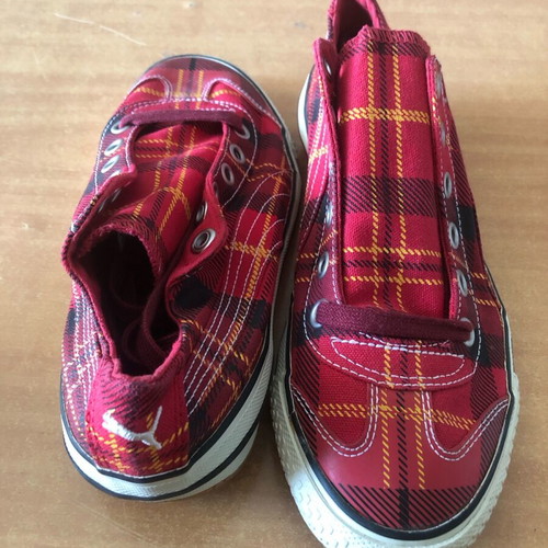 Branded women's shoes like new exhibition pair