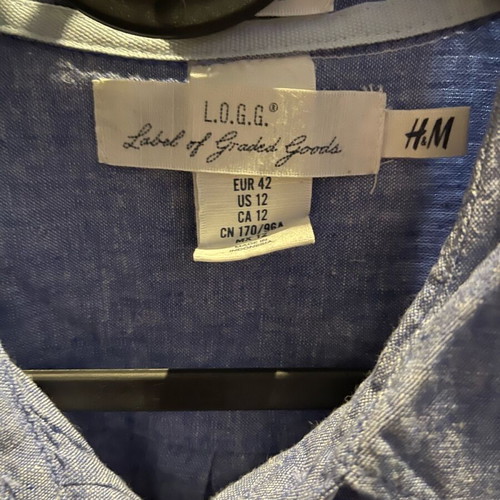 H&M Blue Dress Shirt Size M Like New