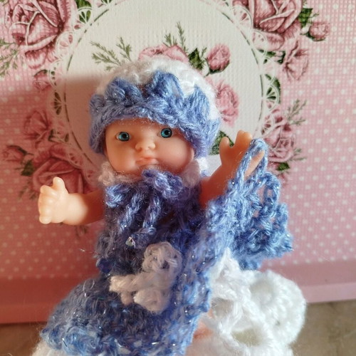 Doll with handmade dress and hat new, 10 cm