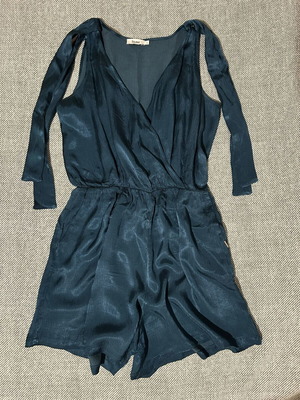 Toi&Moi satin jumpsuit like new, size L, length 80cm
