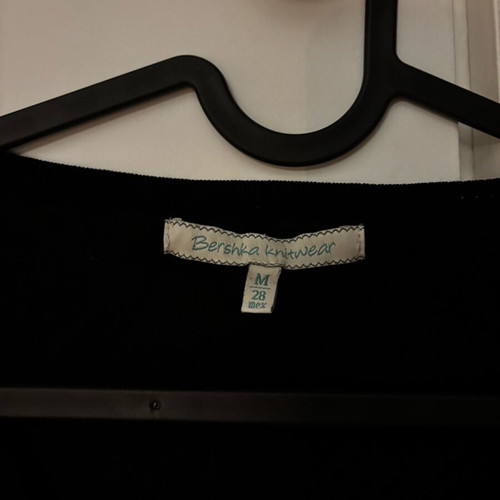 Bershka black t-shirt size medium like new
