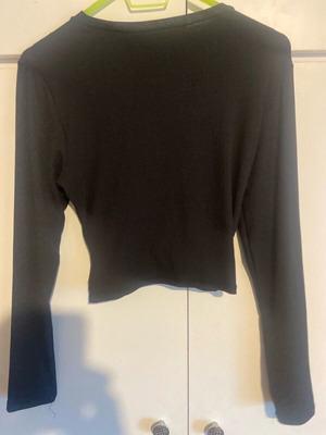 Crop top blouse new, size M, black