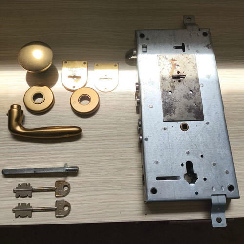 Tesio security lock like new with accessories and two keys