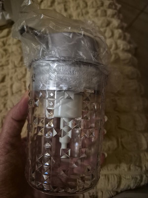 Diamond Pattern Foam Soap Dispenser new with gift liquid soap