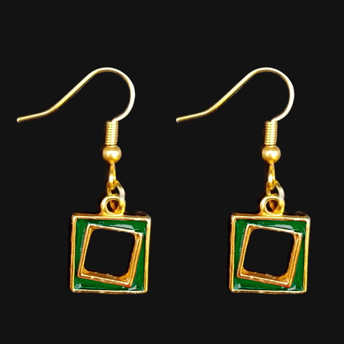 Éclat Vert green square earrings with enamel, new, gold metal