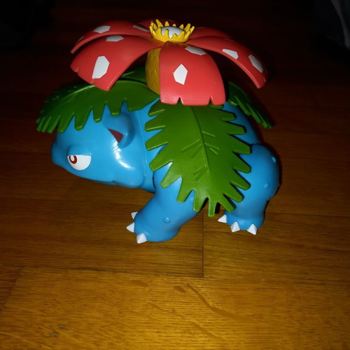Pokemon Venusaur figure 17 cm length and 12 cm height like new
