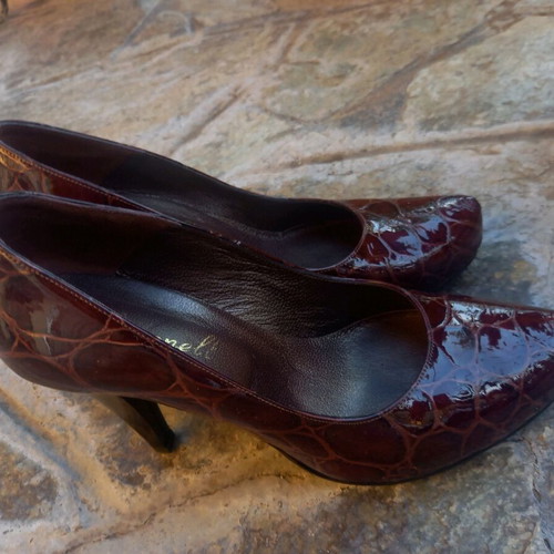 Bordo leather/patent pumps like new, size 37
