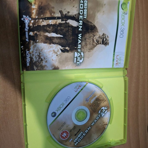 Call Of Duty Modern Warfare 2 Xbox 360 like new