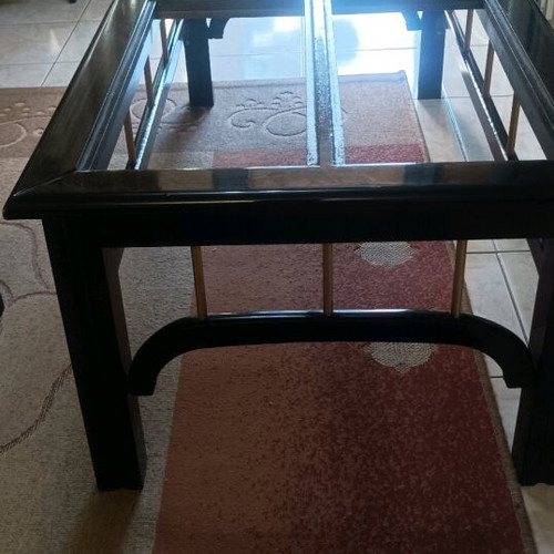 Solid wood coffee tables with glass like new, set of 2