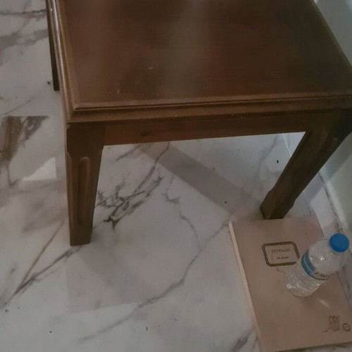 Wooden table 45×45 like new