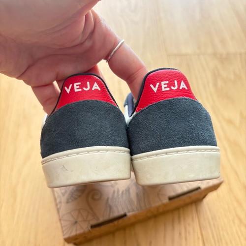 Veja sneakers with velcro, leather and suede, like new size 27