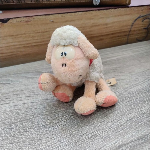 Vintage Vanillivi plush sheep from Diddl series used