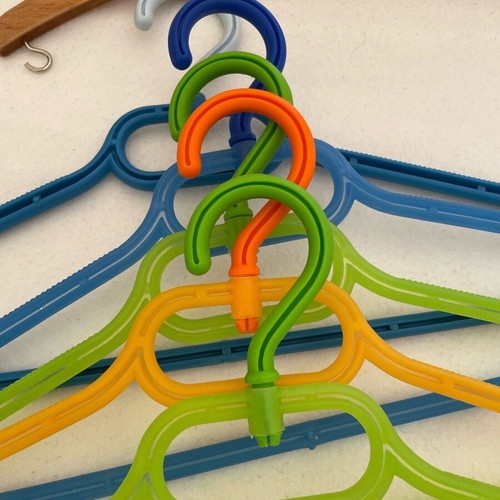 Set of 40 hangers, 5 wooden, 5 rotating, 30 slim