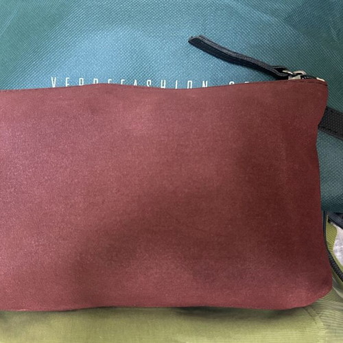 Hunter burgundy suede handbag new, ideal for outings or as a pouch